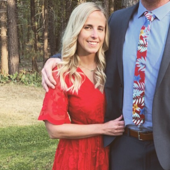 Meet your Posher, Sara - Picture 1 of 1